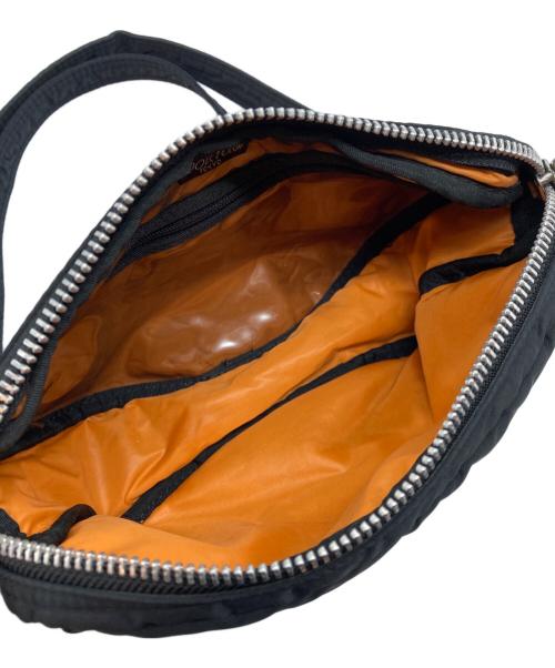 PORTER（ポーター）PORTER (ポーター) ハーフムーンショルダーバッグ ブラックの古着・服飾アイテム