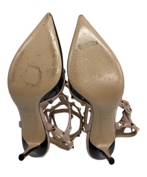 VALENTINO GARAVANI（ヴァレンティノ・ガラヴァーニ）VALENTINO GARAVANI (ヴァレンティノ・ガラヴァーニ) ロックスタッズヒールパンプス ブラック×ピンク サイズ:37の古着・服飾アイテム