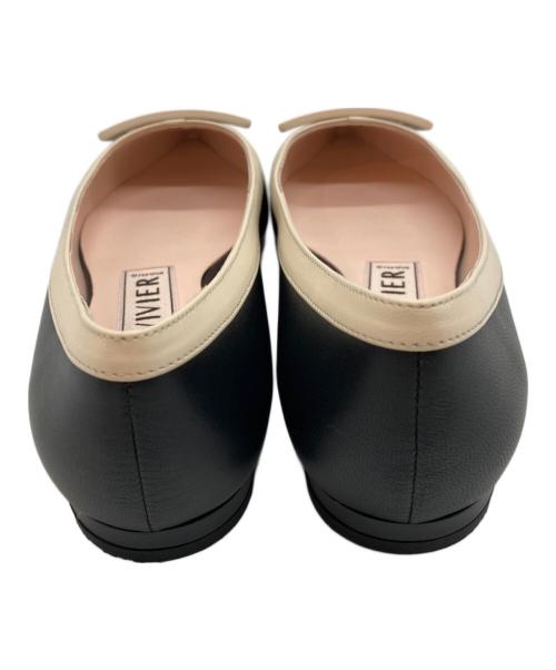 Roger Vivier（ロジェ ヴィヴィエ）Roger Vivier (ロジェ ヴィヴィエ) ゴメッティーヌポインテッドトゥパンプス ブラック サイズ:36 1/2の古着・服飾アイテム