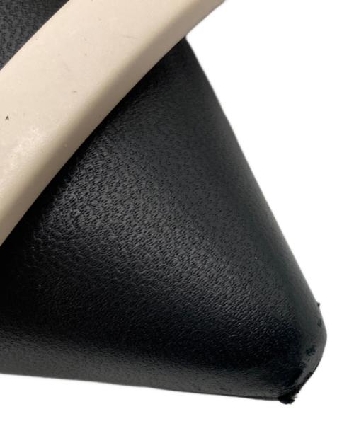 Roger Vivier（ロジェ ヴィヴィエ）Roger Vivier (ロジェ ヴィヴィエ) ゴメッティーヌポインテッドトゥパンプス ブラック サイズ:36 1/2の古着・服飾アイテム