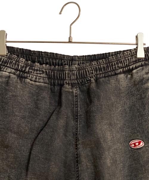 DIESEL（ディーゼル）DIESEL (ディーゼル) Tapered D-Lab Track Denim ブラック サイズ:Sの古着・服飾アイテム