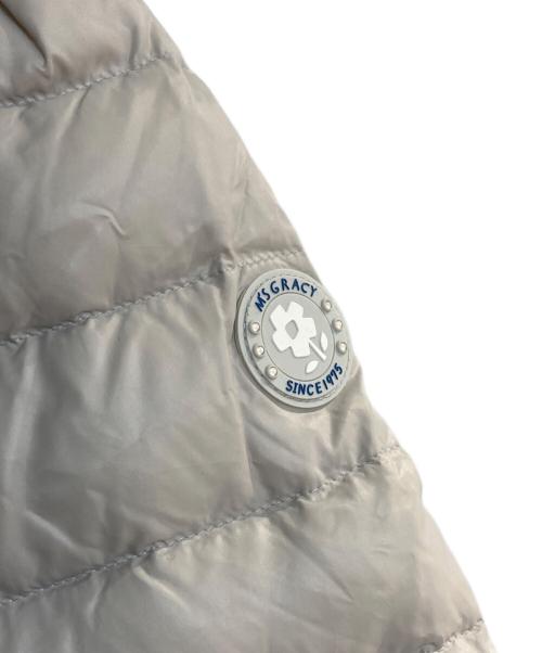M'S GRACY（エムズグレイシー）M'S GRACY (エムズグレイシー) レッキスファーAラインロングダウンコート ベージュ サイズ:40の古着・服飾アイテム