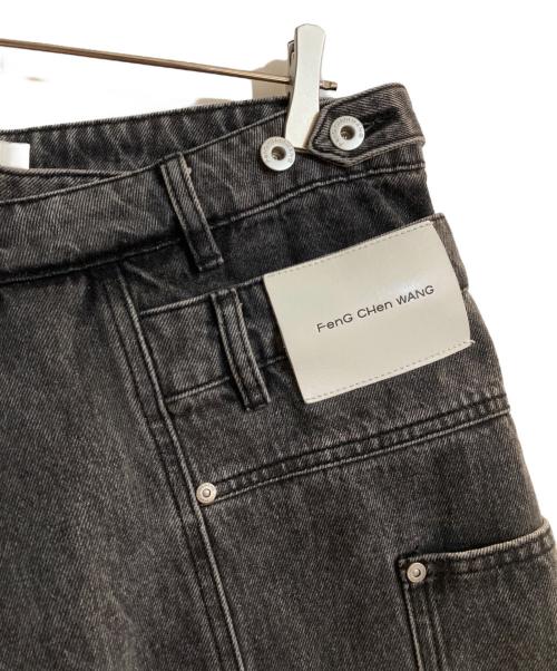 FenG CHen WANG（フェンチェンワン）FENG CHEN WANG (フェンチェンワン) FCW ASYMETRIC WIDE LEG JEANS WITH PANEL REMAKE インディゴ サイズ:L 股下70cm（裾上げ有）の古着・服飾アイテム