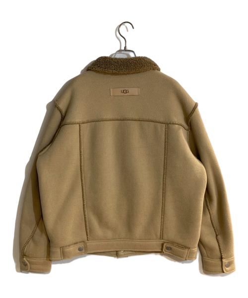 UGG（アグ）UGG (アグ) Janson UGGfluff Jacket II ベージュ サイズ:Mの古着・服飾アイテム