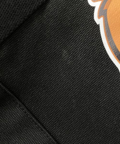 maison kitsune（メゾンキツネ）maison kitsune (メゾンキツネ) 24SSフォックスヘッドプリントハンドバッグ ブラックの古着・服飾アイテム