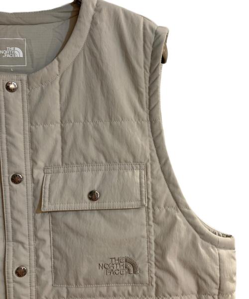 THE NORTH FACE（ザ ノース フェイス）THE NORTH FACE (ザ ノース フェイス) Meadow Warm Vest/メドウウォームベスト ベージュ サイズ:Ｌの古着・服飾アイテム