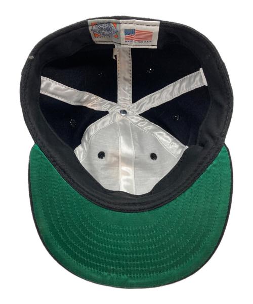 SUPREME（シュプリーム）Supreme (シュプリーム) Ebbets S Logo Fitted ブラックの古着・服飾アイテム