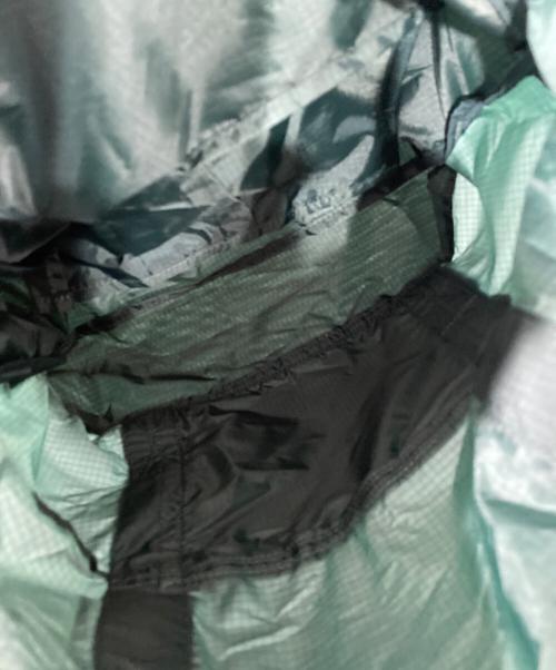 BEYOND THE VINES（ビヨンド ザ バインズ）BEYOND THE VINES (ビヨンド ザ バインズ) 折り畳みトートバッグ グリーンの古着・服飾アイテム