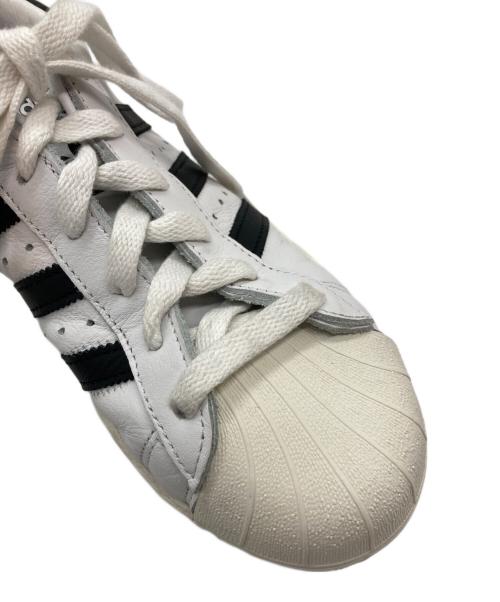 adidas（アディダス）adidas (アディダス) スーパースター 82 ホワイト サイズ:24の古着・服飾アイテム