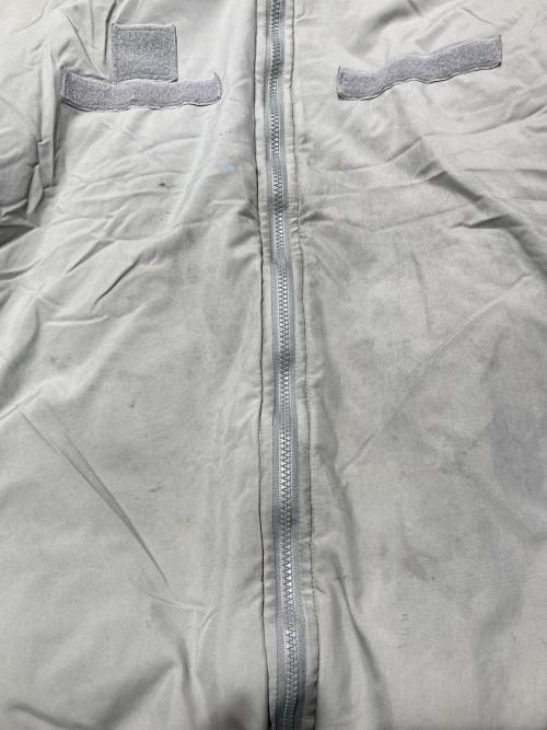 US ARMY（ユーエスアーミー）US ARMY (ユーエスアーミー) ECWCS GEN3 LEVEL7 JACKET グリーン サイズ:Mの古着・服飾アイテム