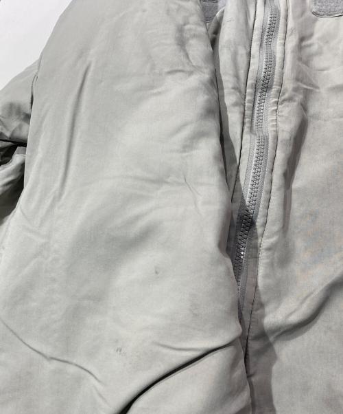 US ARMY（ユーエスアーミー）US ARMY (ユーエスアーミー) ECWCS GEN3 LEVEL7 JACKET グリーン サイズ:Mの古着・服飾アイテム