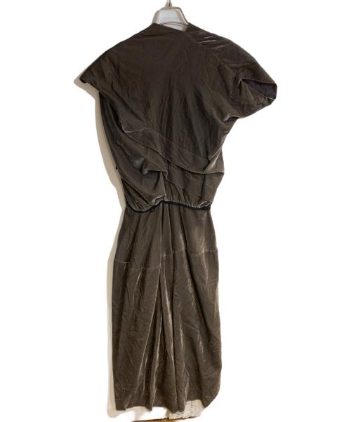 Vivienne Westwood RED LABEL（ヴィヴィアンウエストウッドレッドレーベル）Vivienne Westwood RED LABEL (ヴィヴィアンウエストウッドレッドレーベル) ベルベットカシュクールショーツスリーブワンピース グレー サイズ:Mの古着・服飾アイテム