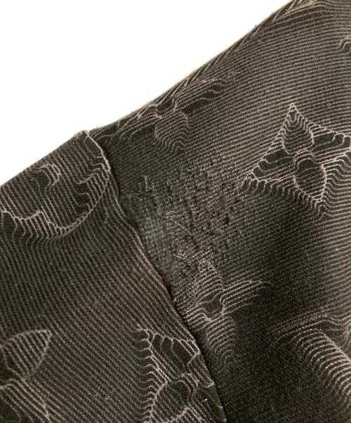 LOUIS VUITTON（ルイ ヴィトン）LOUIS VUITTON (ルイ ヴィトン) モノグラムプルオーバー ブラック サイズ:Ｌの古着・服飾アイテム