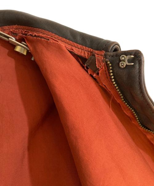 Aero LEATHER（エアロレザー）Aero LEATHER (エアロレザー) A-2フライト オールドレザージャケット ブラウン×レッド サイズ:３8の古着・服飾アイテム