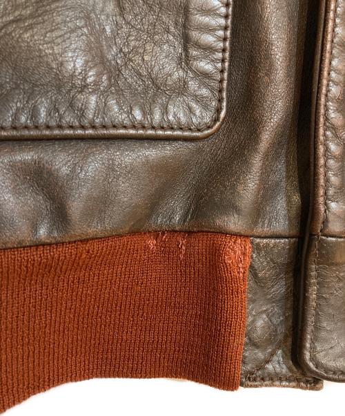 Aero LEATHER（エアロレザー）Aero LEATHER (エアロレザー) A-2フライト オールドレザージャケット ブラウン×レッド サイズ:３8の古着・服飾アイテム