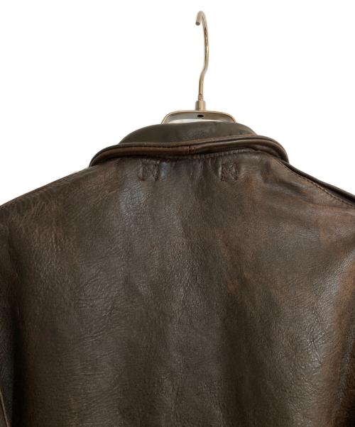 Aero LEATHER（エアロレザー）Aero LEATHER (エアロレザー) A-2フライト オールドレザージャケット ブラウン×レッド サイズ:３8の古着・服飾アイテム
