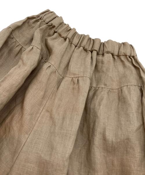 石見銀山 群言堂（イワミギンザングンゲンドウ）石見銀山 群言堂 (イワミギンザングンゲンドウ) リネンバルンーンパンツ 林檎 ベージュ ( しらちゃ ) サイズ:Mの古着・服飾アイテム