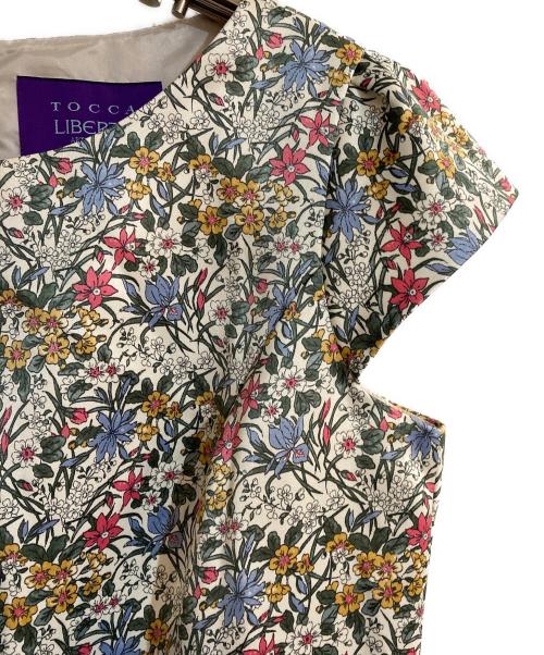 TOCCA（トッカ）TOCCA (トッカ) リバティプリントワンピース アイボリー サイズ:4の古着・服飾アイテム