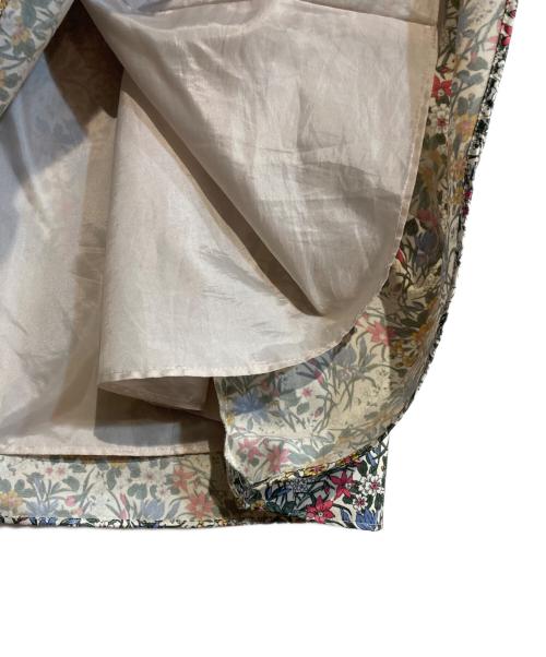 TOCCA（トッカ）TOCCA (トッカ) リバティプリントワンピース アイボリー サイズ:4の古着・服飾アイテム