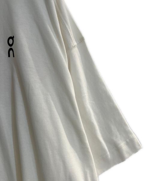 on（オン）On (オン) BEAMS (ビームス) Relaxed T-shirt ブラック サイズ:XXLの古着・服飾アイテム