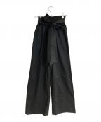 HYKEハイク）の古着「ストレートベルテッドパンツ」｜ブラック