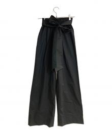 HYKE（ハイク）の古着「ストレートベルテッドパンツ」｜ブラック