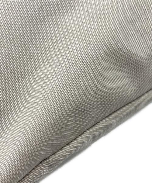 Herve Chapelier（エルベシャプリエ）Herve Chapelier (エルベシャプリエ) 舟形ハンドバッグ アイボリーの古着・服飾アイテム
