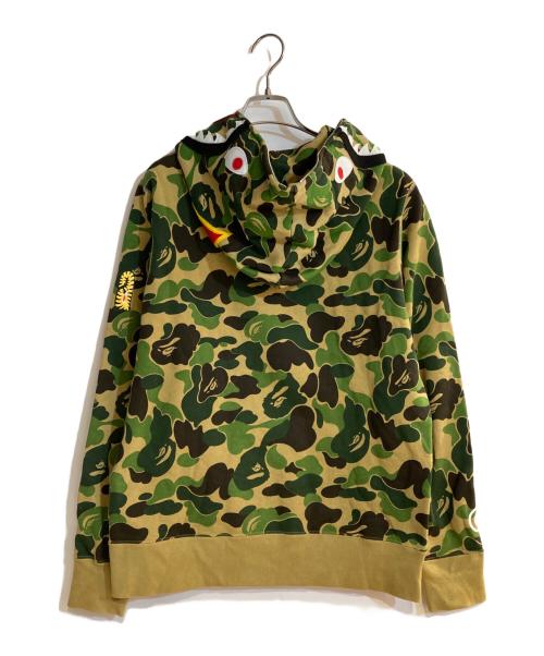 A BATHING APE（ア ベイシング エイプ）A BATHING APE (ア ベイシング エイプ) ABC Camo Shark Full Zip Hoodie/カモ シャーク フルジップ フーディー グリーン サイズ:Mの古着・服飾アイテム