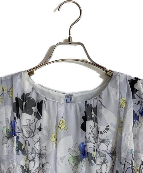 ANAYI（アナイ）ANAYI (アナイ) bouquet プリント ランダムタック ワンピース ブルー サイズ:38の古着・服飾アイテム
