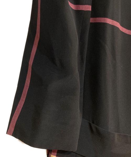 PRADA（プラダ）PRADA (プラダ) ボタンベルトシルクワンピース ブラック サイズ:40の古着・服飾アイテム