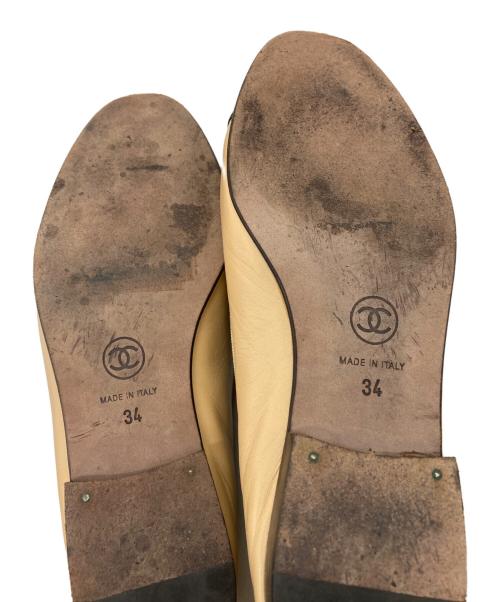 CHANEL（シャネル）CHANEL (シャネル) ココマークキャップトゥバレエパンプス ベージュ サイズ:SIZE 34の古着・服飾アイテム