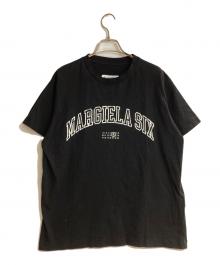 MM6 Maison Margiela（エムエムシックスメゾンマルジェラ）の古着「バーシティプリントカットソー」｜ブラック