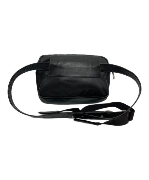 TOGA PULLA（トーガ プルラ）TOGA PULLA (トーガ プルラ) Metal Stitch Belt Bag ブラックの古着・服飾アイテム