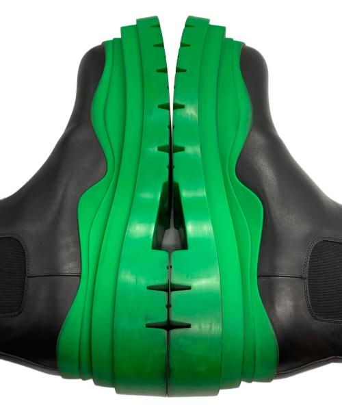 BOTTEGA VENETA（ボッテガベネタ）BOTTEGA VENETA (ボッテガベネタ) タイヤチェルシーブーツ ブラック×グリーン サイズ:40の古着・服飾アイテム