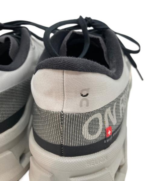 on（オン）On (オン) Cloudmonster Hyper/クラウドモンスターハイパー グレー サイズ:27.5の古着・服飾アイテム