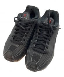 NIKE（ナイキ）の古着「SHOX R4 BLACK/BLACK-BLACK-MAX ORANGE」｜ブラック