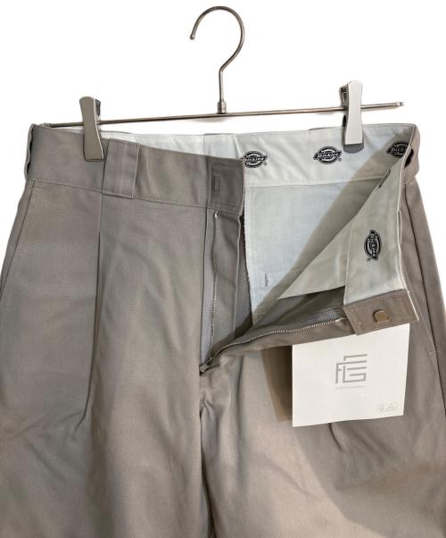 GANRYU（ガンリュウ）GANRYU (ガンリュウ) Dickies (ディッキーズ) Side Slit Chino Pants グレー サイズ:1の古着・服飾アイテム