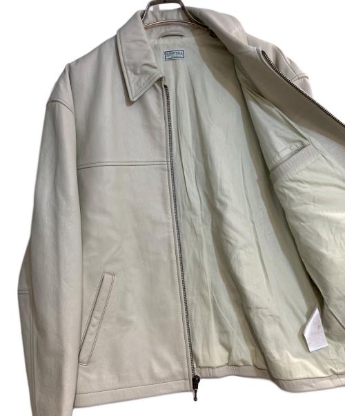 GUESS（ゲス）GUESS (ゲス) COW LEATHER JACKET ホワイト サイズ:Mの古着・服飾アイテム