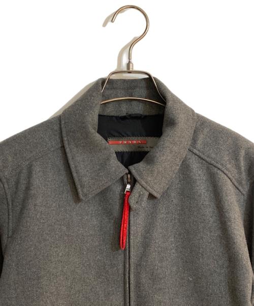 PRADA SPORTS（プラダスポーツ）PRADA SPORTS (プラダスポーツ) ナイロンパイピングウール混スイングトップ グレー サイズ:Sの古着・服飾アイテム