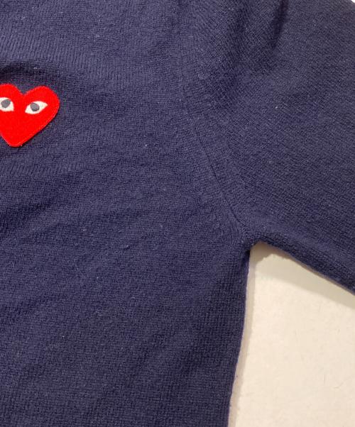 PLAY COMME des GARCONS（プレイコムデギャルソン）PLAY COMME des GARCONS (プレイコムデギャルソン) ハートワッペンウールカーディガン ネイビー サイズ:Sの古着・服飾アイテム