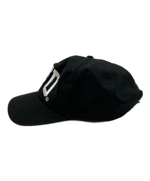 stussy（ステューシー）stussy (ステューシー) STU Arch Strapback Cap/ステューシー エスティーユー アーチ ストラップバック キャップ ブラックの古着・服飾アイテム