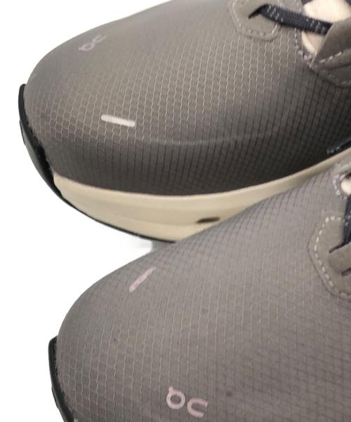 on（オン）on (オン) Cloudrunner 2 Waterproof グレー サイズ:30㎝の古着・服飾アイテム