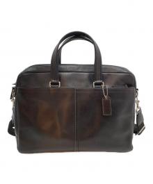 COACH（コーチ）の古着「Legacy Leather Zip Commuter レガシー ジップ コミューター」｜ブラック