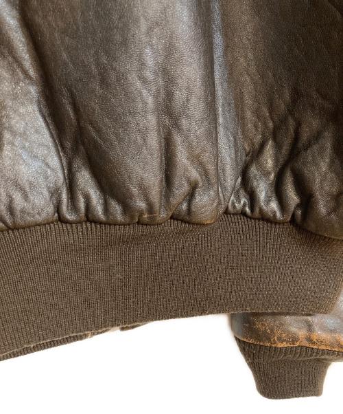 AVIREX（アヴィレックス）AVIREX (アヴィレックス) THE STARS AND STRIPES FOREVER ローズプリントA-2フライトジャケット ブラウン サイズ:Sの古着・服飾アイテム