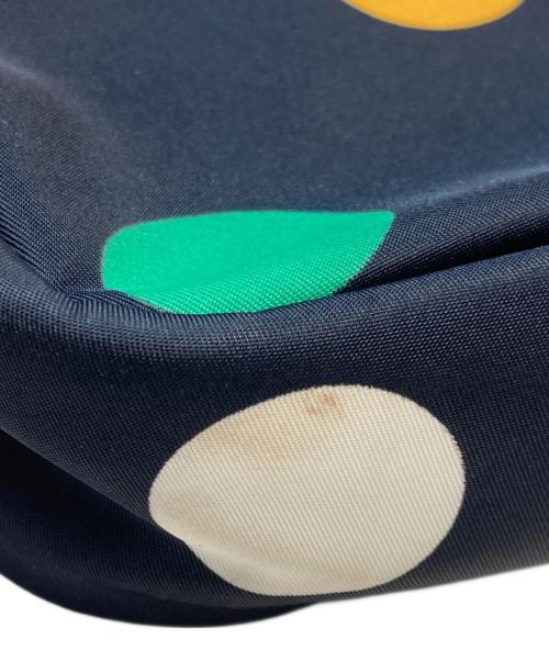 MCM（エムシーエム）MCM (エムシーエム) ドットショルダーバッグ ブラックの古着・服飾アイテム