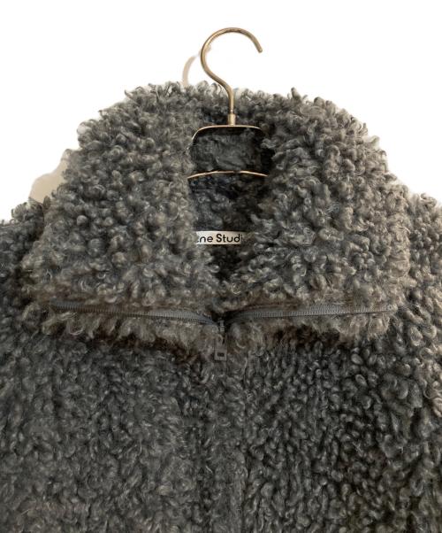Acne studios（アクネ ストゥディオズ）Acne studios (アクネ ストゥディオズ) フェイクファージャケット グレー サイズ:XSの古着・服飾アイテム