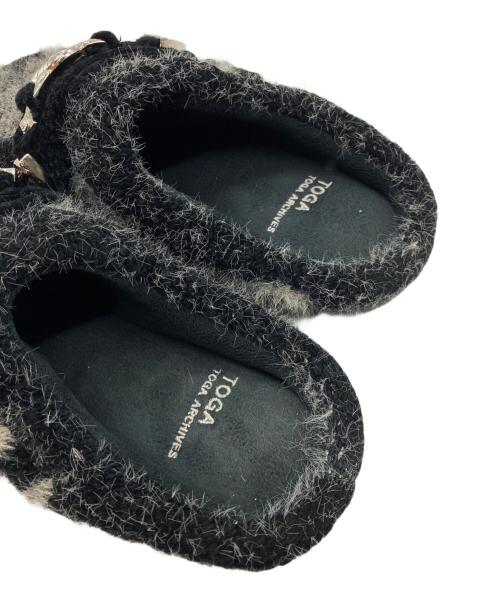 TOGA ARCHIVES（トーガアーカイブス）TOGA ARCHIVES (トーガアーカイブス) SUBU (スブ) KNIT SLIP-ON ブラック サイズ:不明の古着・服飾アイテム