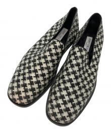 JIMMY CHOO（ジミーチュウ）の古着「千鳥柄スリッポン」｜ホワイト