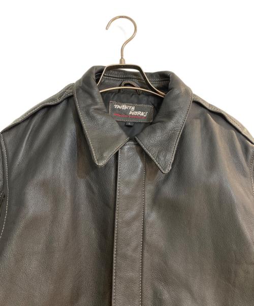 TWENTYWORKS（トゥエンティワークス）TWENTYWORKS (トゥエンティワークス) A-2フライトジャケット ブラック サイズ:Ｌの古着・服飾アイテム