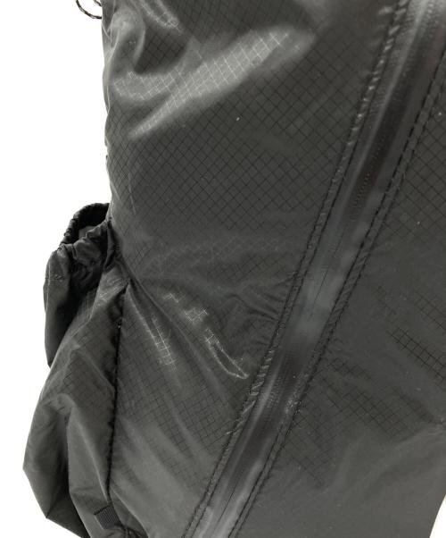and wander（アンドワンダー）and wander (アンドワンダー) sil daypack ブラックの古着・服飾アイテム